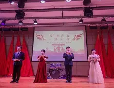 半岛体育登入-阿贾克斯继续发光发热，一路向前晋级！